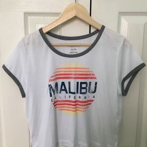 NWOT Aeropostale graphic tee